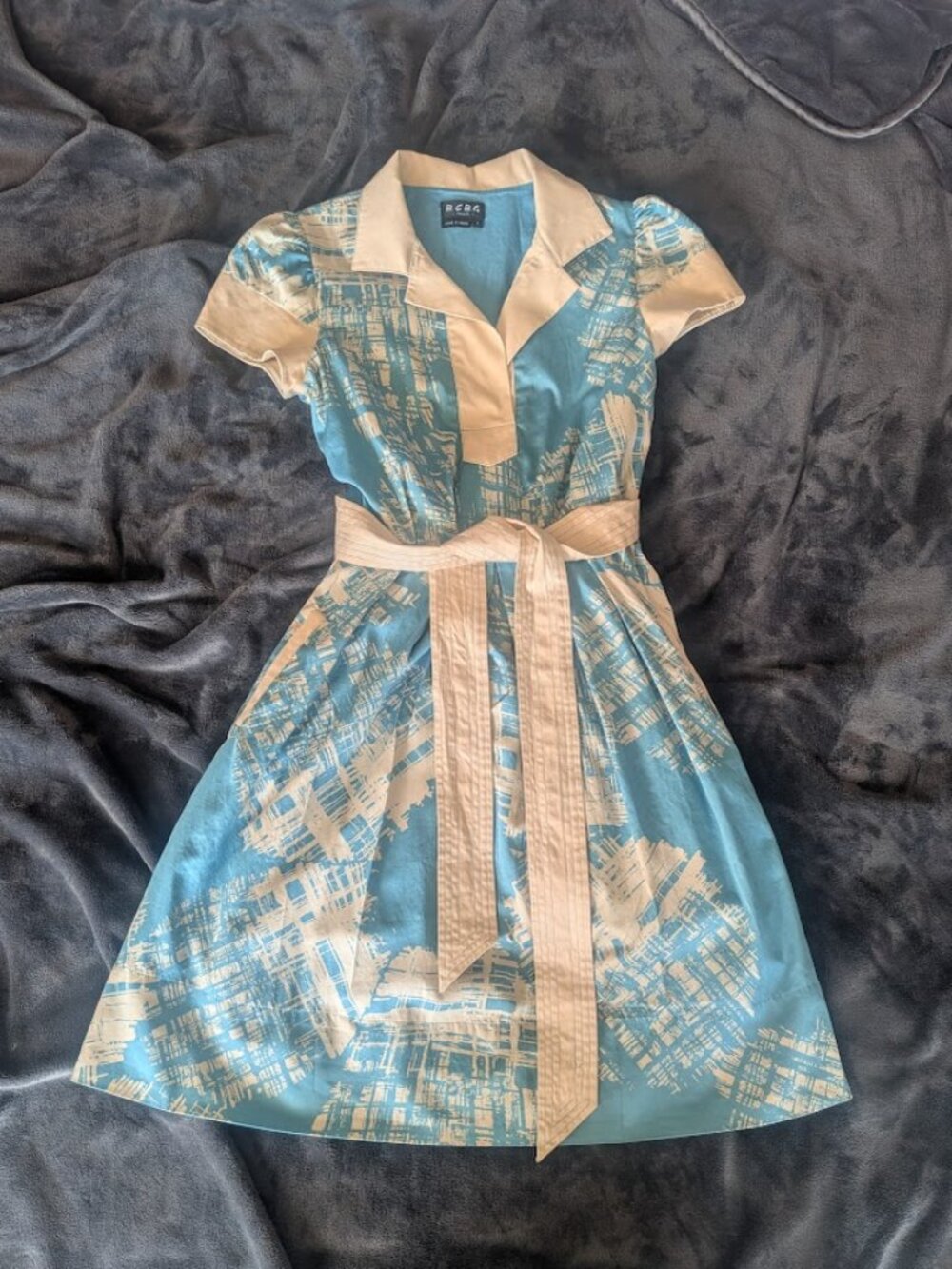 Vintage 1990s BDBG-Paris A-line retro-style dress
